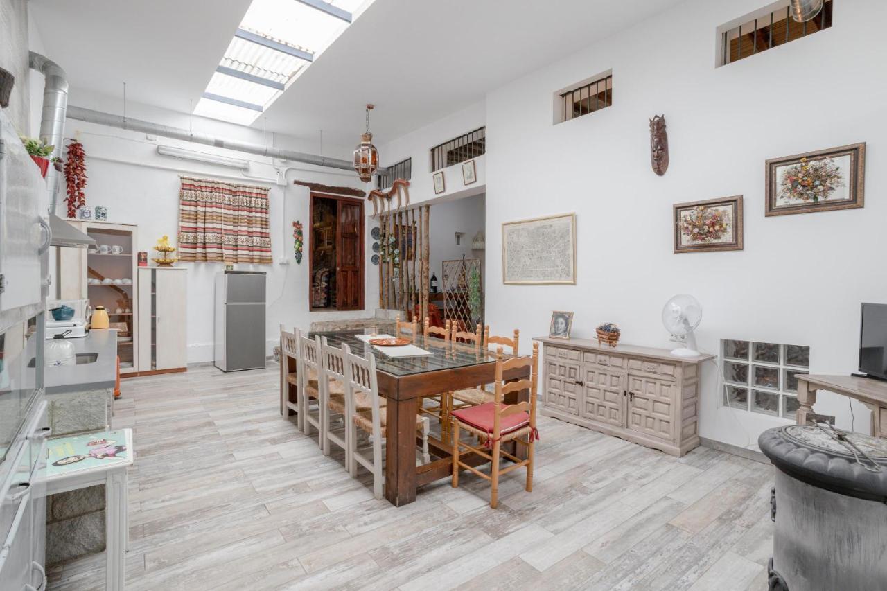 Гостевой дом Casa Encarnacion Гранада Экстерьер фото